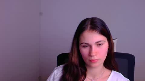Snapshot of elsa_mur chatting on 01/12/25, 12:28 Elsa online show from 01/12/25, 12:28