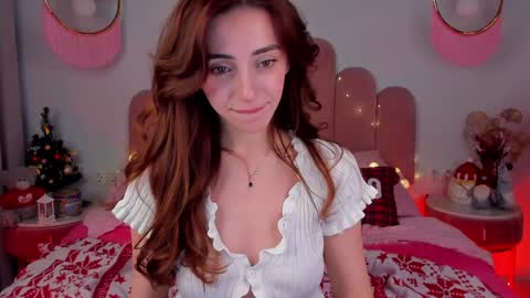 Snapshot of elsa_xo chatting on 12/28/24, 11:05 Michelle online show from 12/28/24, 11:05