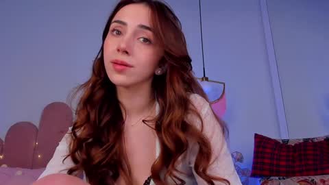Snapshot of elsa_xo chatting on 01/10/25, 02:14 Michelle online show from 01/10/25, 02:14