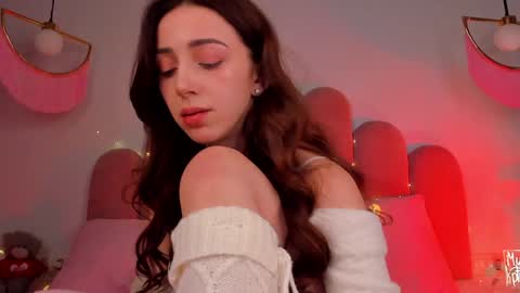 Snapshot of elsa_xo chatting on 01/24/25, 02:39 Michelle online show from 01/24/25, 02:39