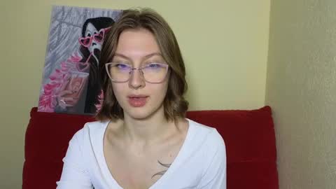 Snapshot of elsaangel chatting on 12/07/24, 02:13 elsaangel online show from 12/07/24, 02:13