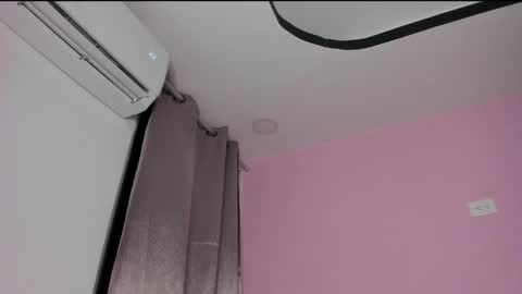 Elsa online show from 02/26/25, 10:36