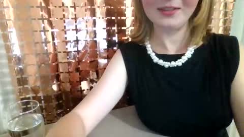 ElsaMartinez online show from 09/22/25, 06:21