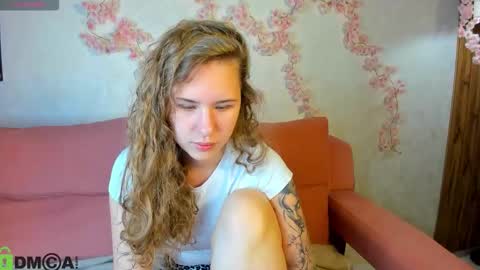 Snapshot of elsie_cutties chatting on 10/02/25, 12:50 Elsie online show from 10/02/25, 12:50
