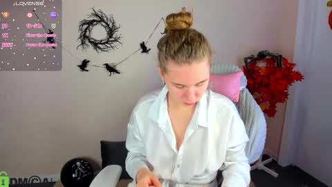 Elsie online show from 11/01/25, 01:07