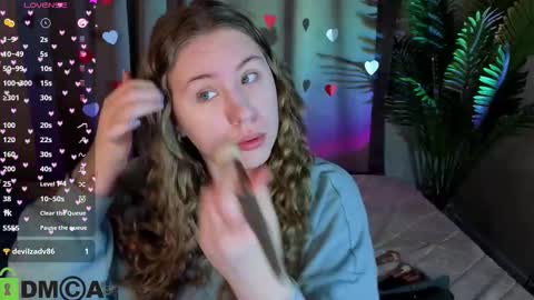 Snapshot of elsie_cutties chatting on 02/20/26, 01:35 Elsie online show from 02/20/26, 01:35