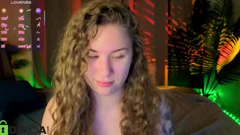 Snapshot of elsie_cutties chatting on 05/29/26, 01:14 Elsie online show from 05/29/26, 01:14