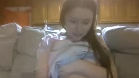 Snapshot of elsierain469 chatting on 04/09/26, 01:16 Elsie Rain online show from 04/09/26, 01:16