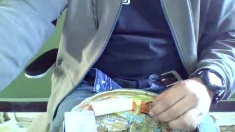 Snapshot of elspanky chatting on 11/08/25, 10:41 elspanky online show from 11/08/25, 10:41