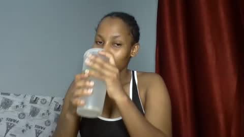 elsysmile online show from 02/04/25, 03:54