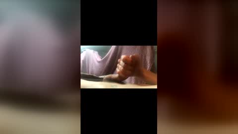 Snapshot of eltez12 chatting on 06/05/26, 08:09 eltez12 online show from 06/05/26, 08:09