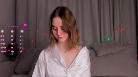 Snapshot of elvahance chatting on 01/07/25, 11:05 Maria online show from 01/07/25, 11:05