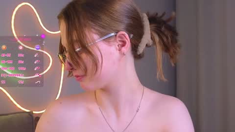 Snapshot of elvahance chatting on 01/29/25, 02:10 Maria online show from 01/29/25, 02:10