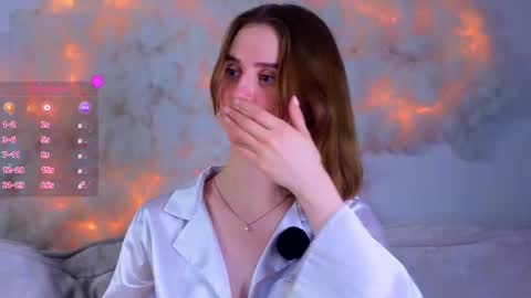 Snapshot of elvahance chatting on 02/19/25, 11:06 Maria online show from 02/19/25, 11:06