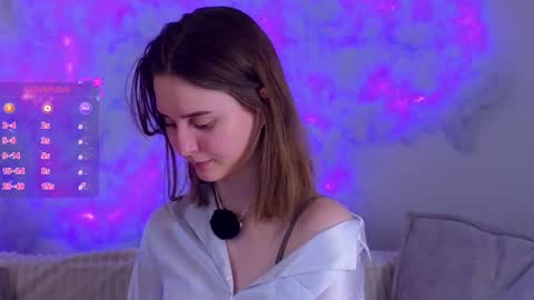 Snapshot of elvahance chatting on 02/26/25, 11:20 Maria online show from 02/26/25, 11:20