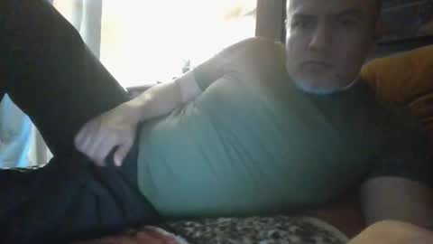 Snapshot of elvecinoequipadote chatting on 03/23/26, 02:54 Peter spidy online show from 03/23/26, 02:54