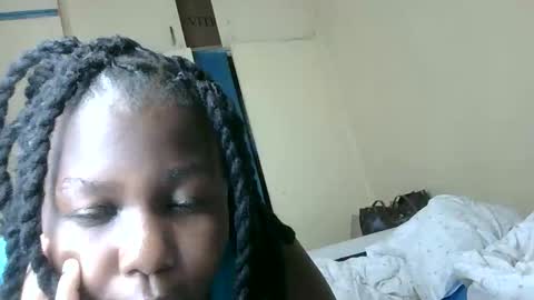 flo online show from 10/18/25, 08:15