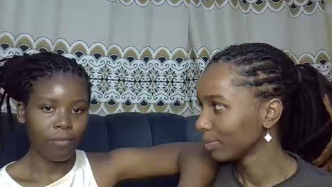 flo online show from 10/19/25, 09:26