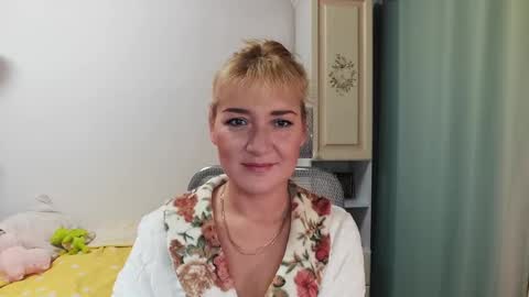 Elvira online show from 12/03/24, 06:26