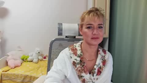 Elvira online show from 12/03/24, 09:33