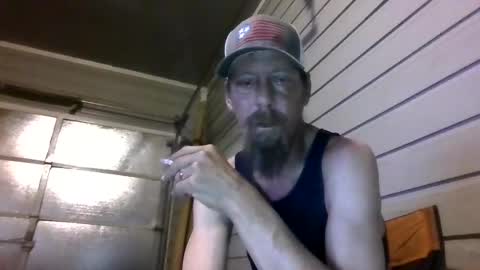 Snapshot of elwooood7 chatting on 03/21/26, 10:20 elwooood7 online show from 03/21/26, 10:20
