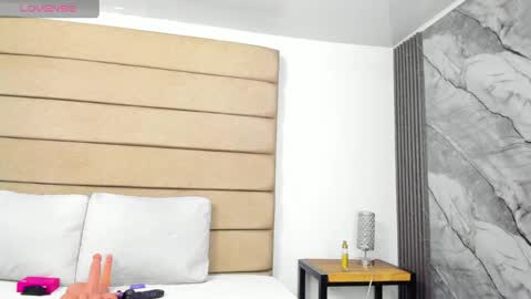 Snapshot of ely_brown chatting on 04/11/26, 07:45 ely brown online show from 04/11/26, 07:45