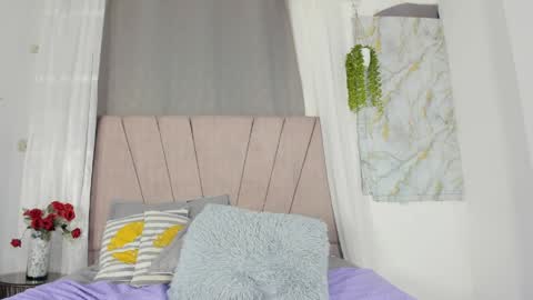 Snapshot of ely_soul chatting on 04/09/26, 06:19 Ely online show from 04/09/26, 06:19