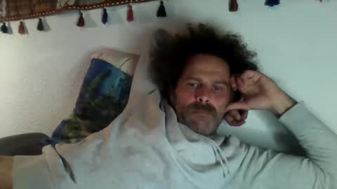 elyjahoye online show from 09/24/25, 08:23