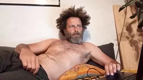 elyjahoye online show from 03/25/26, 09:32