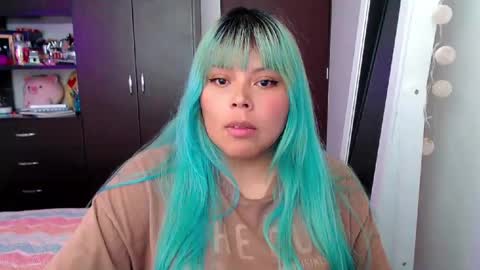 Snapshot of elymoon chatting on 03/10/25, 05:07 Ely online show from 03/10/25, 05:07