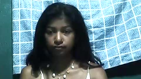 Snapshot of elynah195043 chatting on 07/29/26, 05:00 elynah195043 online show from 07/29/26, 05:00