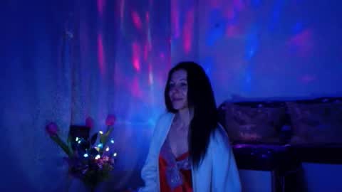 Elisa online show from 01/16/25, 12:02