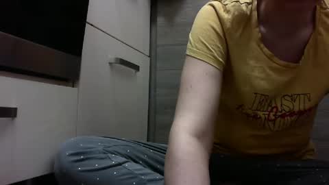 elyseblue online show from 02/08/25, 07:59