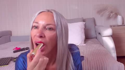 Elza online show from 10/20/25, 08:26