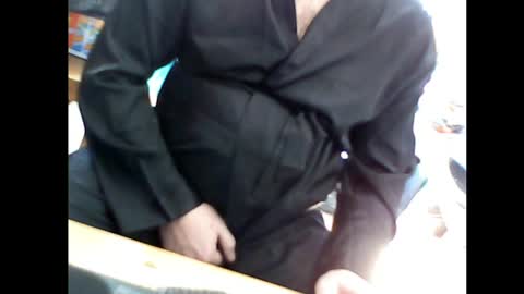 Snapshot of em_79 chatting on 04/07/26, 02:39 Em online show from 04/07/26, 02:39