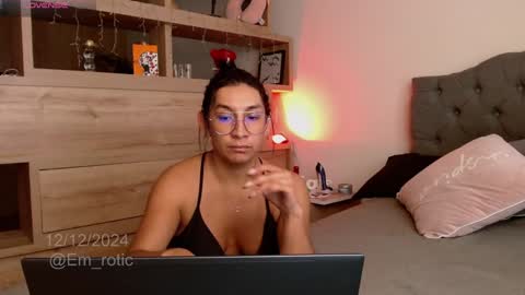 Emilia  online show from 12/12/24, 05:59