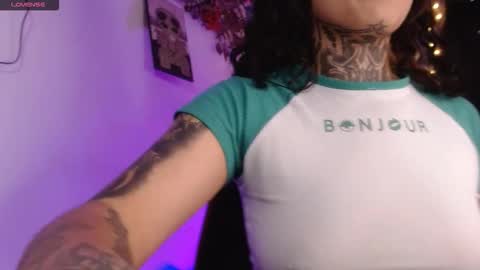 ema_ploxx online show from 11/10/25, 12:42