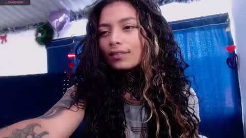 ema_ploxx online show from 02/17/26, 02:02