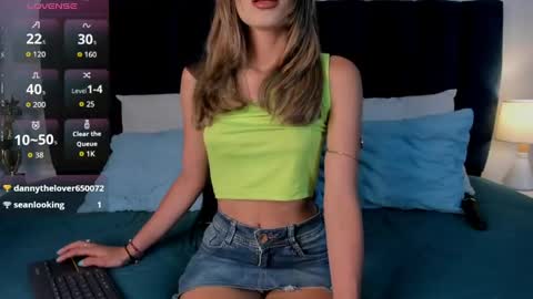 Snapshot of ema_porcaroli chatting on 04/23/26, 09:28 Ema online show from 04/23/26, 09:28