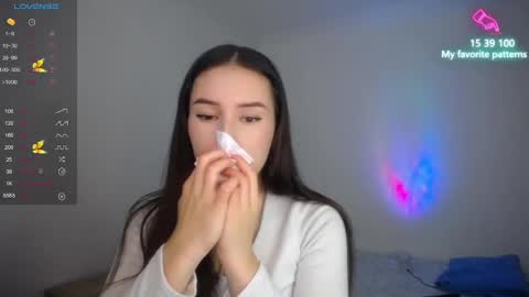 Snapshot of emaa_martins chatting on 12/10/24, 07:32 Emaa online show from 12/10/24, 07:32