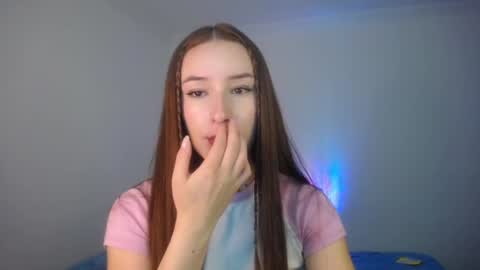 Snapshot of emaa_martins chatting on 01/03/25, 06:35 Emaa online show from 01/03/25, 06:35