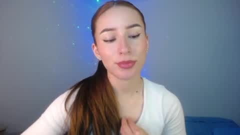 Snapshot of emaa_martins chatting on 02/12/25, 11:30 Emaa online show from 02/12/25, 11:30