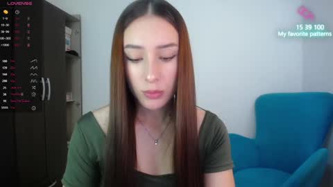 Snapshot of emaa_martins chatting on 09/25/25, 06:33 Emaa online show from 09/25/25, 06:33