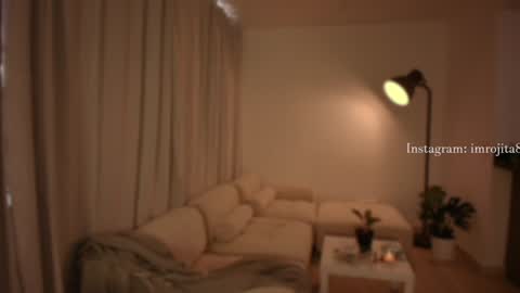 IG imrojita8 online show from 12/19/24, 05:29