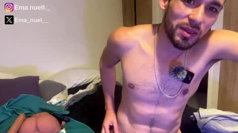 Snapshot of emanuell___ chatting on 04/18/26, 02:15 emanuell___ online show from 04/18/26, 02:15