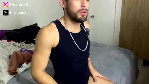 Snapshot of emanuell___ chatting on 04/24/26, 02:14 emanuell___ online show from 04/24/26, 02:14