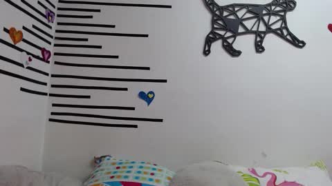 Ema Walker online show from 01/05/26, 08:12