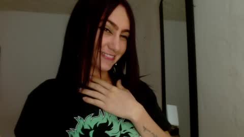 ember57607 online show from 02/02/25, 12:46