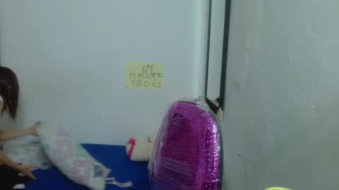 ember57607 online show from 02/20/25, 08:28