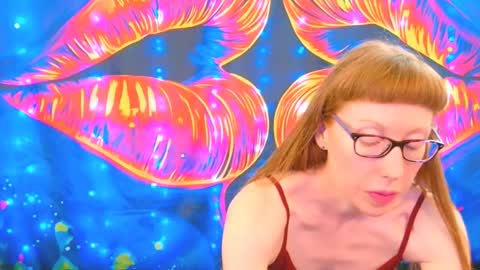 Ember Starleena online show from 02/18/26, 03:08